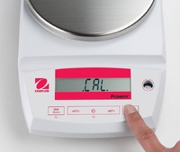 Весы лабораторные PA-4102C (Ohaus, НПВ 4000г d. 0,01г.)